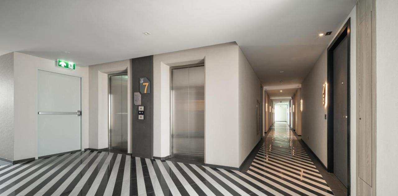 Seekers Finders Rama IV Hotel Surestay Collection By BW Bangkok Dış mekan fotoğraf