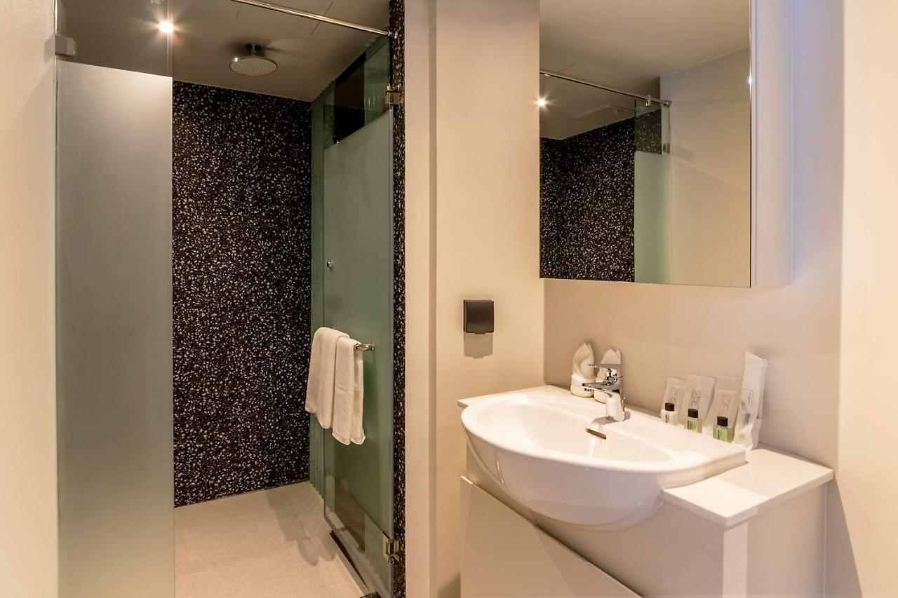 Seekers Finders Rama IV Hotel Surestay Collection By BW Bangkok Dış mekan fotoğraf