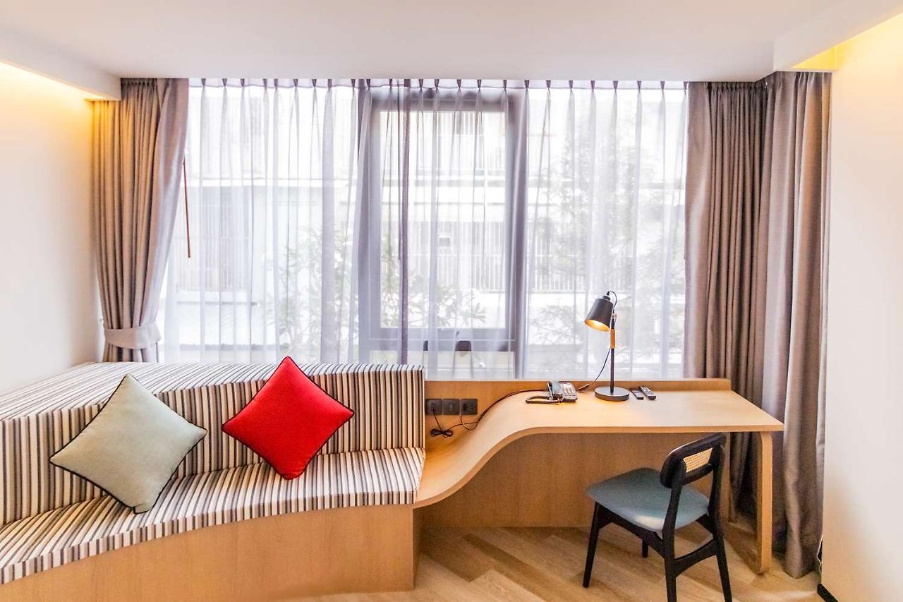 Seekers Finders Rama IV Hotel Surestay Collection By BW Bangkok Dış mekan fotoğraf